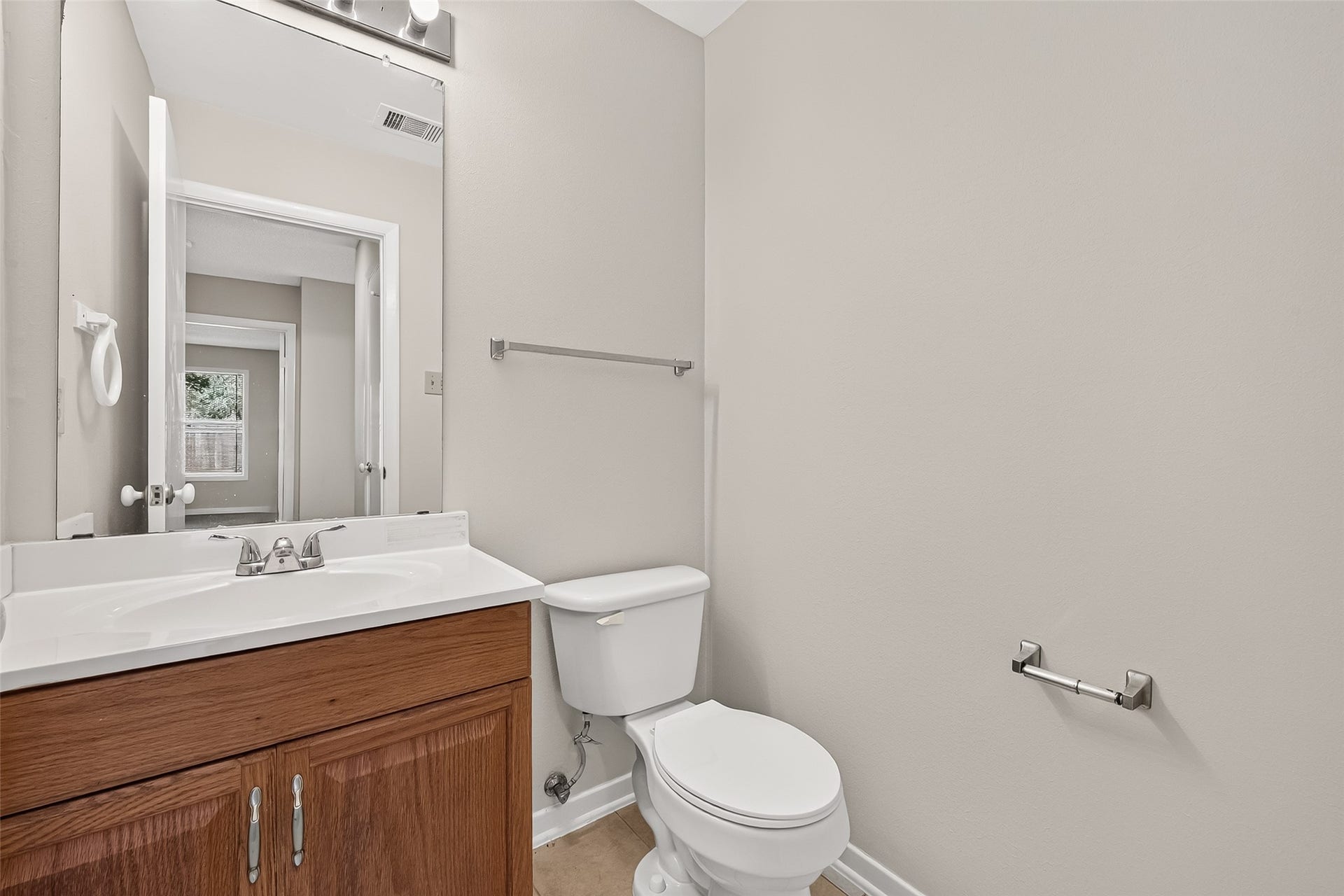 2215 Brook View Lane, Sugar Land, TX 77479 2215 Brook View Lane, Sugar Land, TX 77479