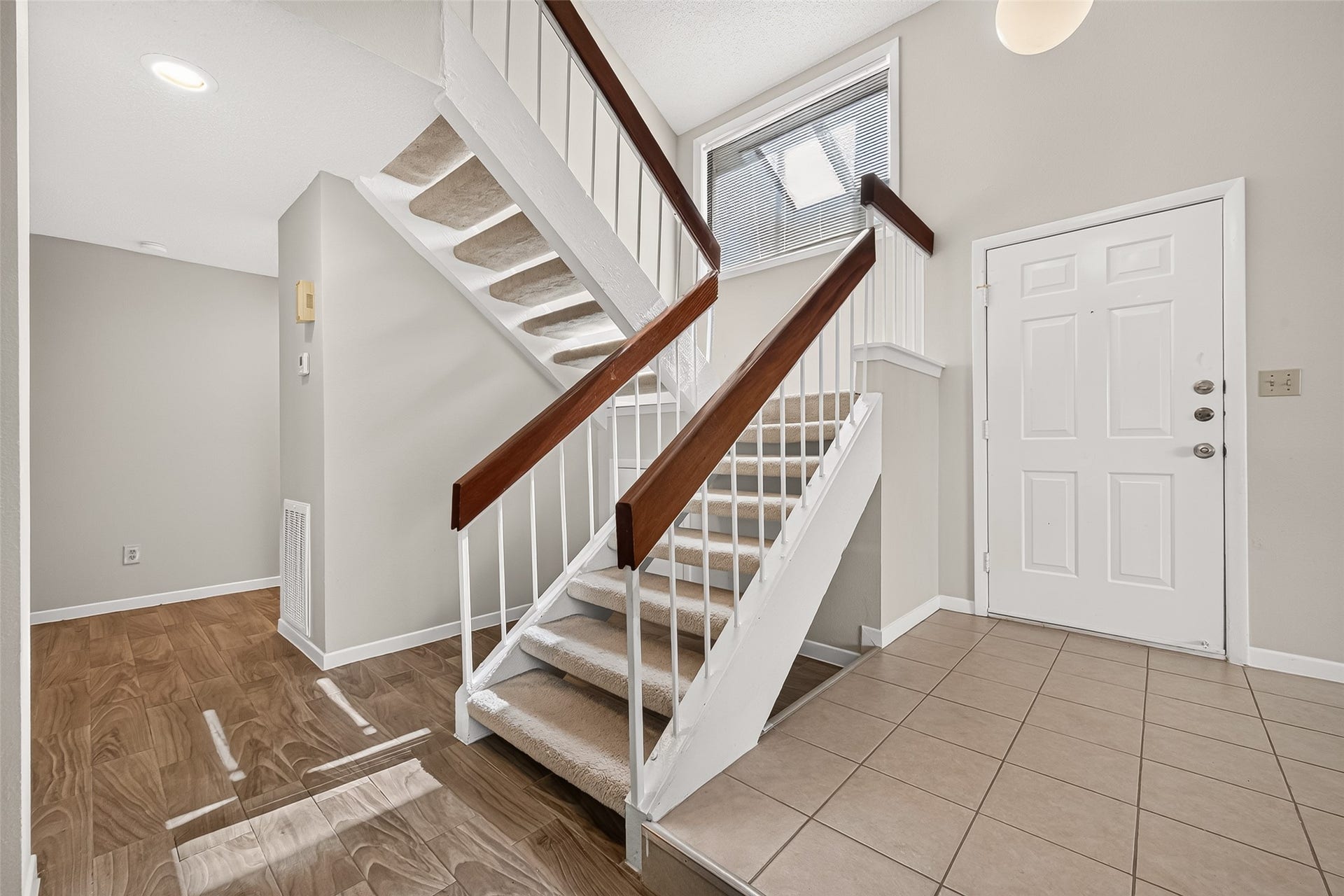 2215 Brook View Lane, Sugar Land, TX 77479 2215 Brook View Lane, Sugar Land, TX 77479