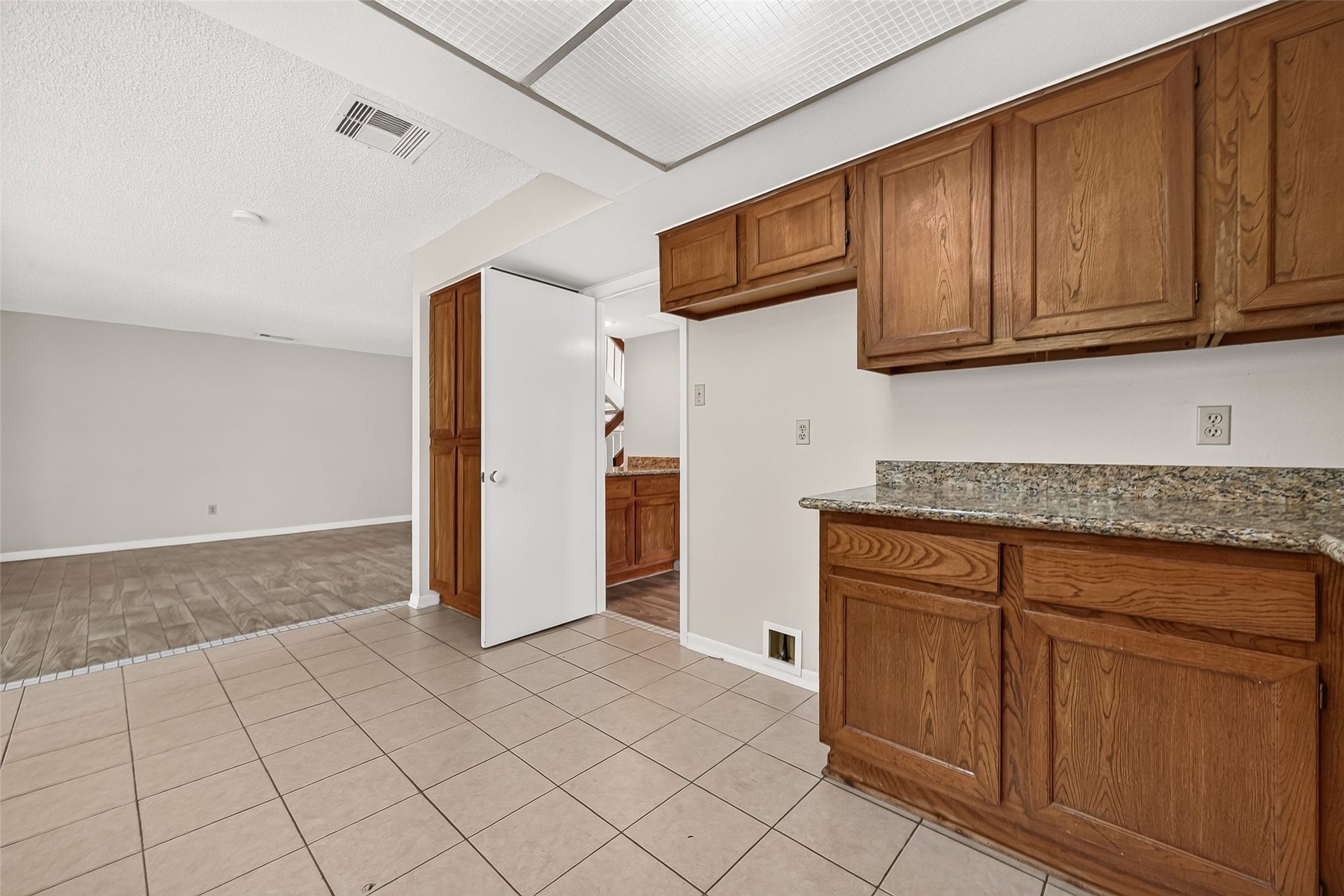 2215 Brook View Lane, Sugar Land, TX 77479 2215 Brook View Lane, Sugar Land, TX 77479