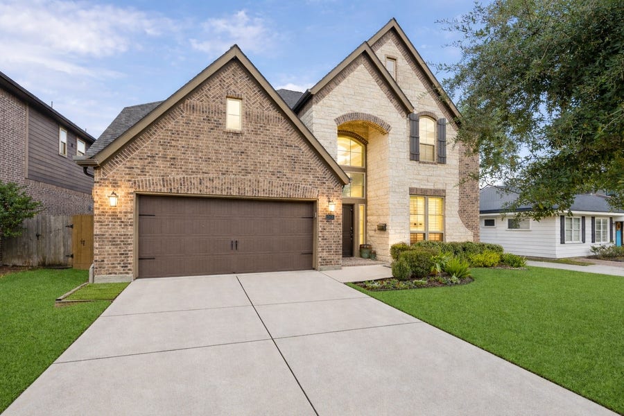Property photo for 1616 Hewitt Drive, Houston, TX