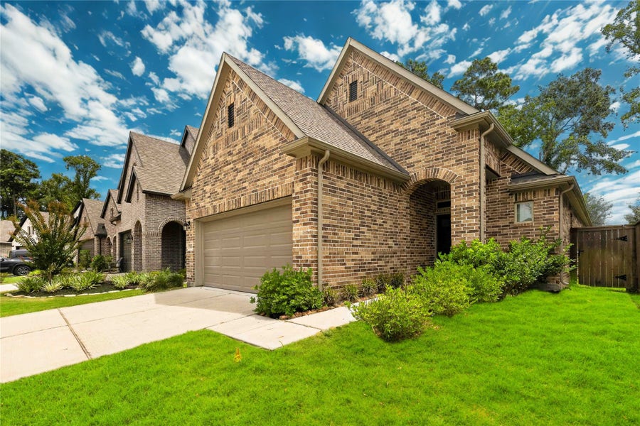 Property photo for 7388 Mount Greylock Loop, Porter, TX