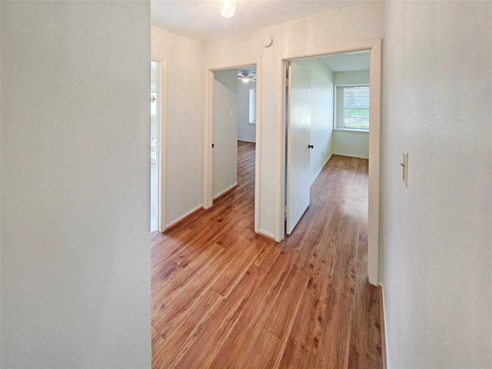 10806 Inwood Drive, Houston, TX 77042 10806 Inwood Drive, Houston, TX 77042