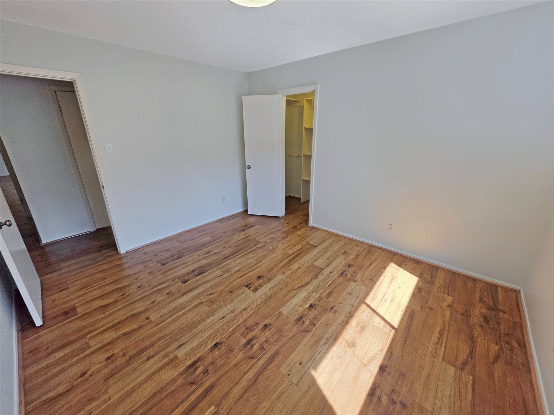 10806 Inwood Drive, Houston, TX 77042 10806 Inwood Drive, Houston, TX 77042