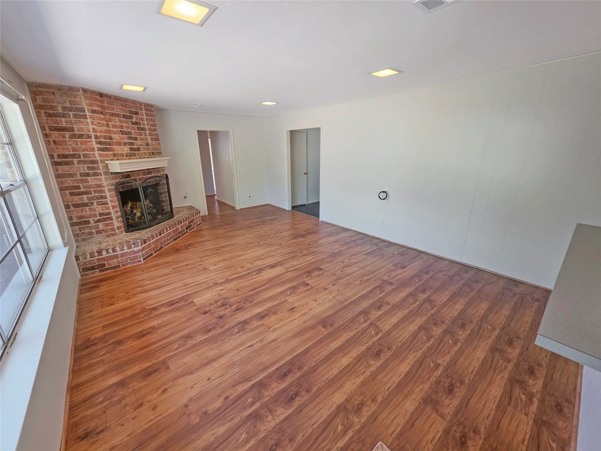 10806 Inwood Drive, Houston, TX 77042 10806 Inwood Drive, Houston, TX 77042