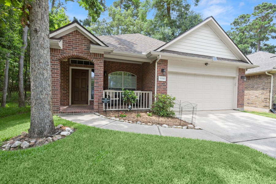 Property photo for 11318 Twain Drive, Montgomery, TX