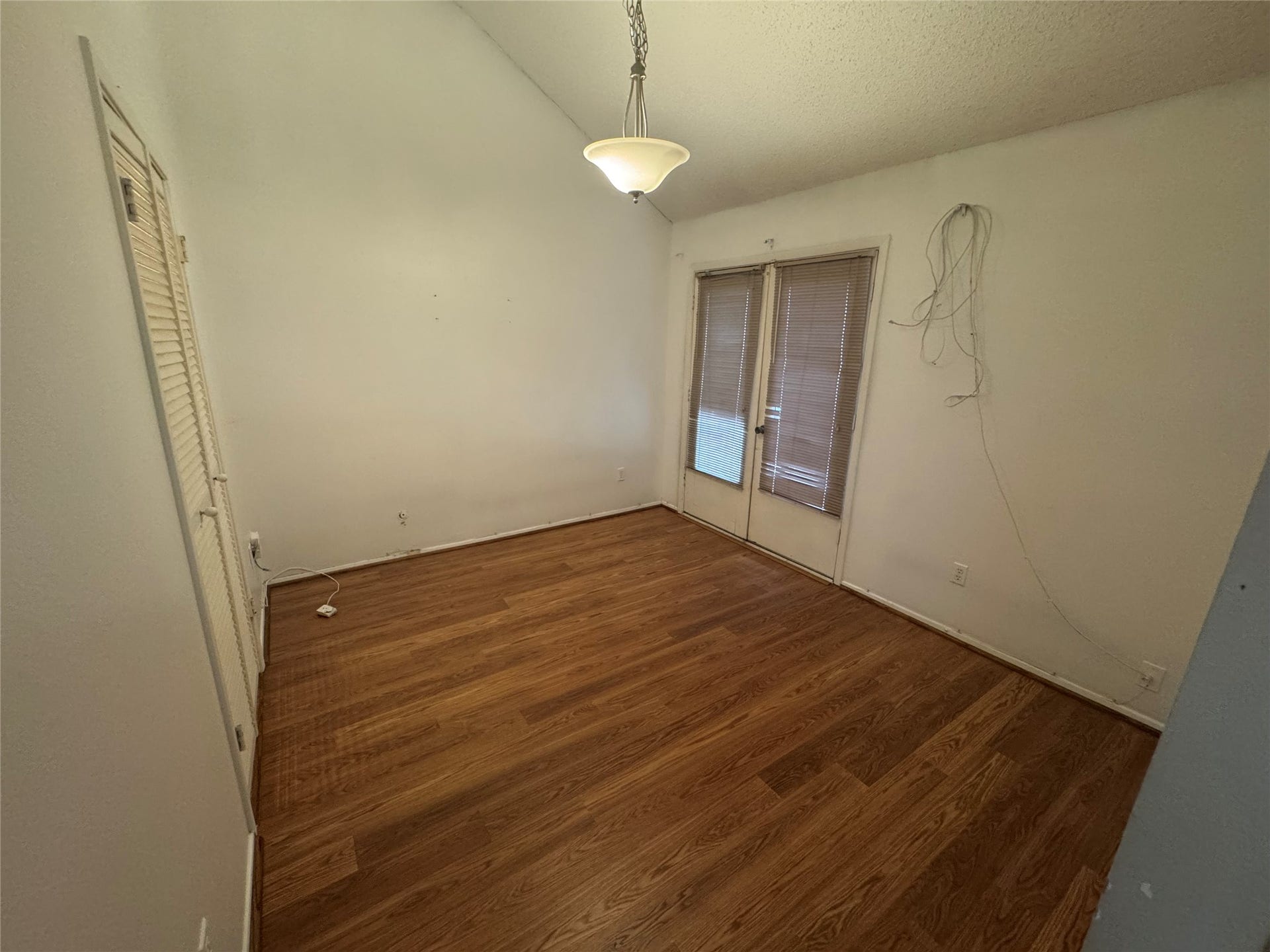 5842 Sampley Way, Houston, TX 77092 Dining/Study