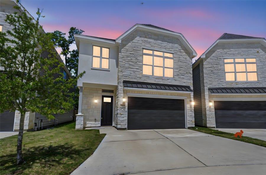 Property photo for 4906 Wunder Way, Houston, TX