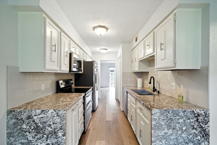 Property photo for 10333 Longmont Drive, #35/3, Houston, TX
