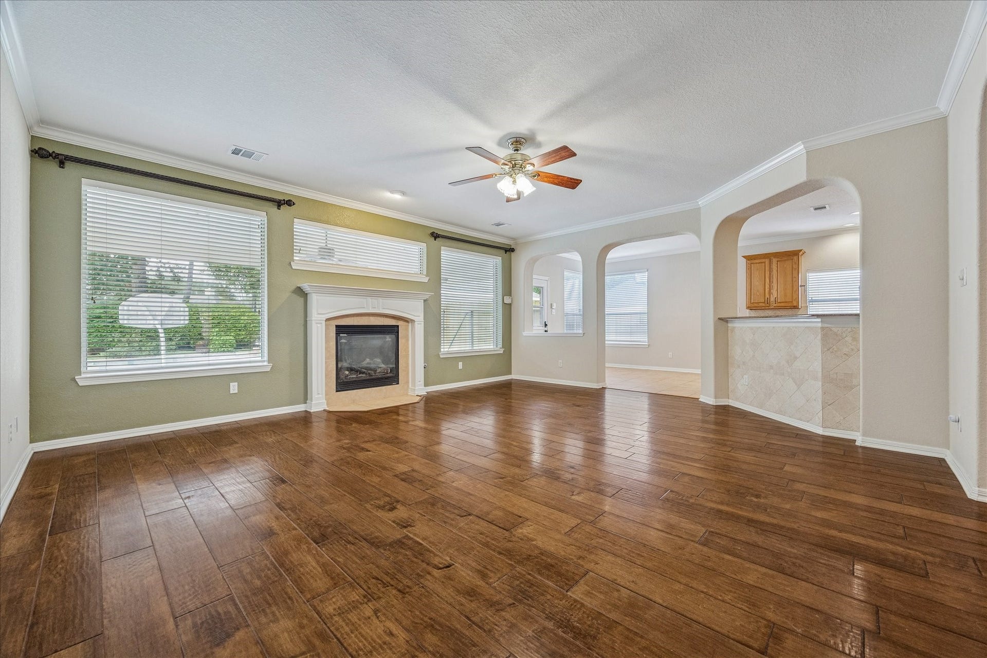 21223 Heartwood Oak Trail, Cypress, TX 77433 21223 Heartwood Oak Trail, Cypress, TX 77433