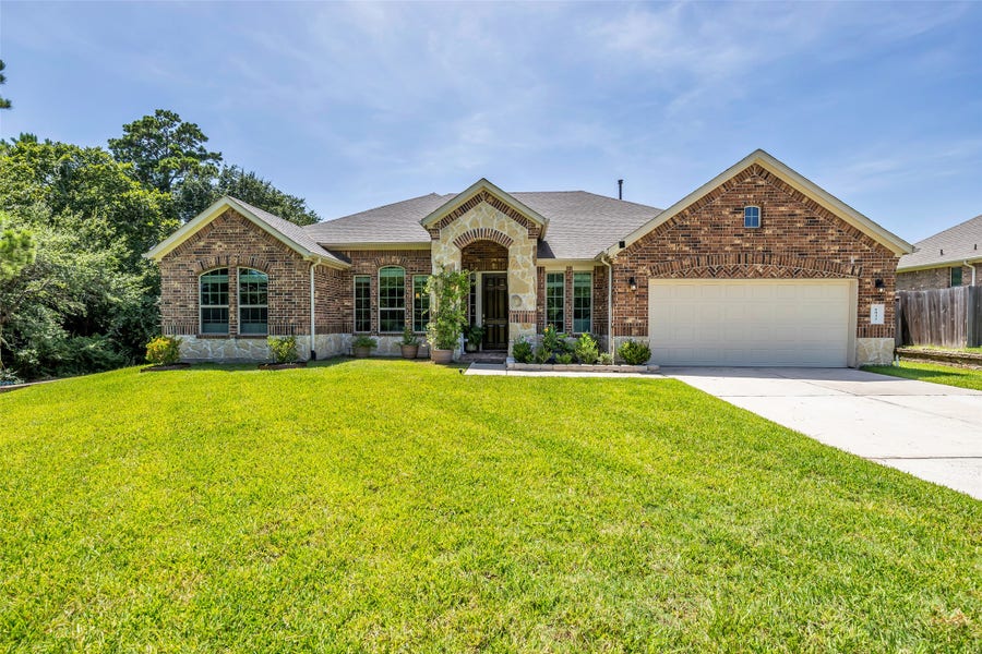 Property photo for 6032 Calypso Court, Conroe, TX