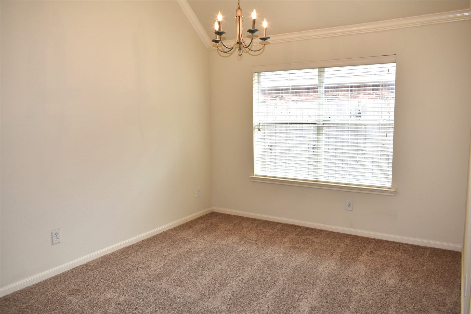 4822 Harbor Glen Lane, Houston, TX 77084 Formal Dining room has raised ceiling with crown molding and a double window