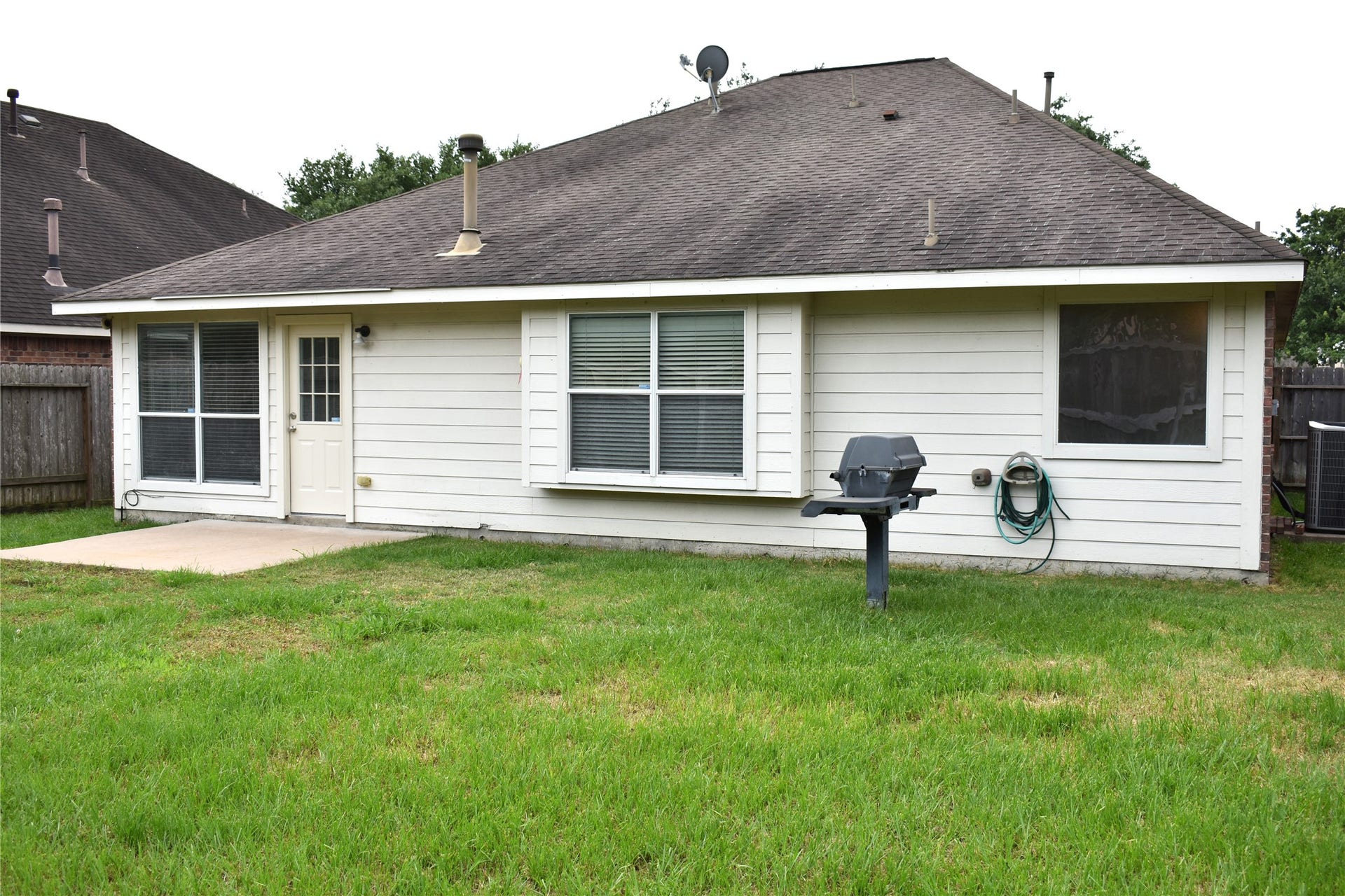 4822 Harbor Glen Lane, Houston, TX 77084 Back of house