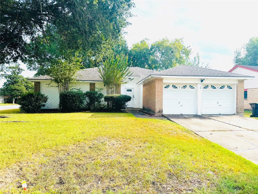 Property photo for 1803 Ripple Creek Drive, Missouri City, TX