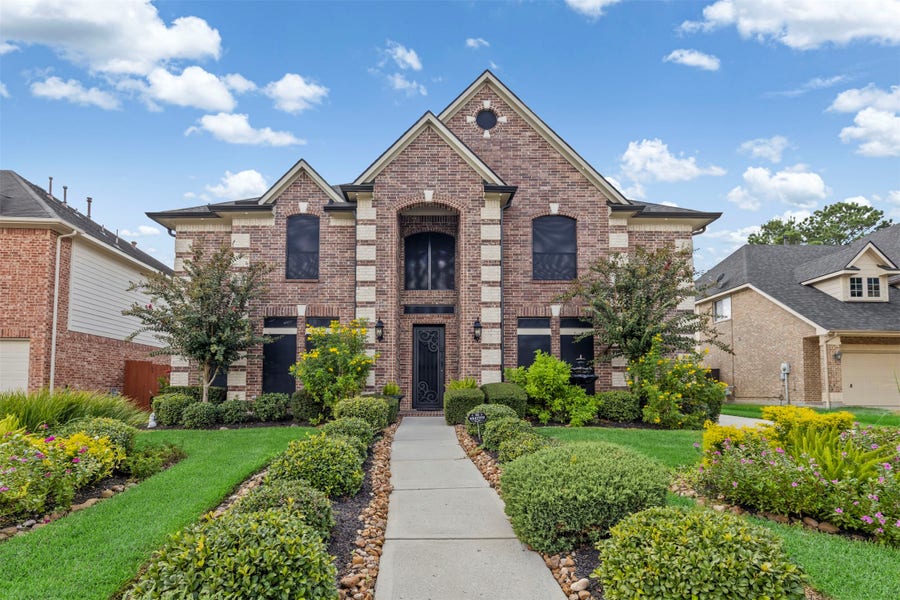 Property photo for 18707 Dellhaven Lane, Spring, TX