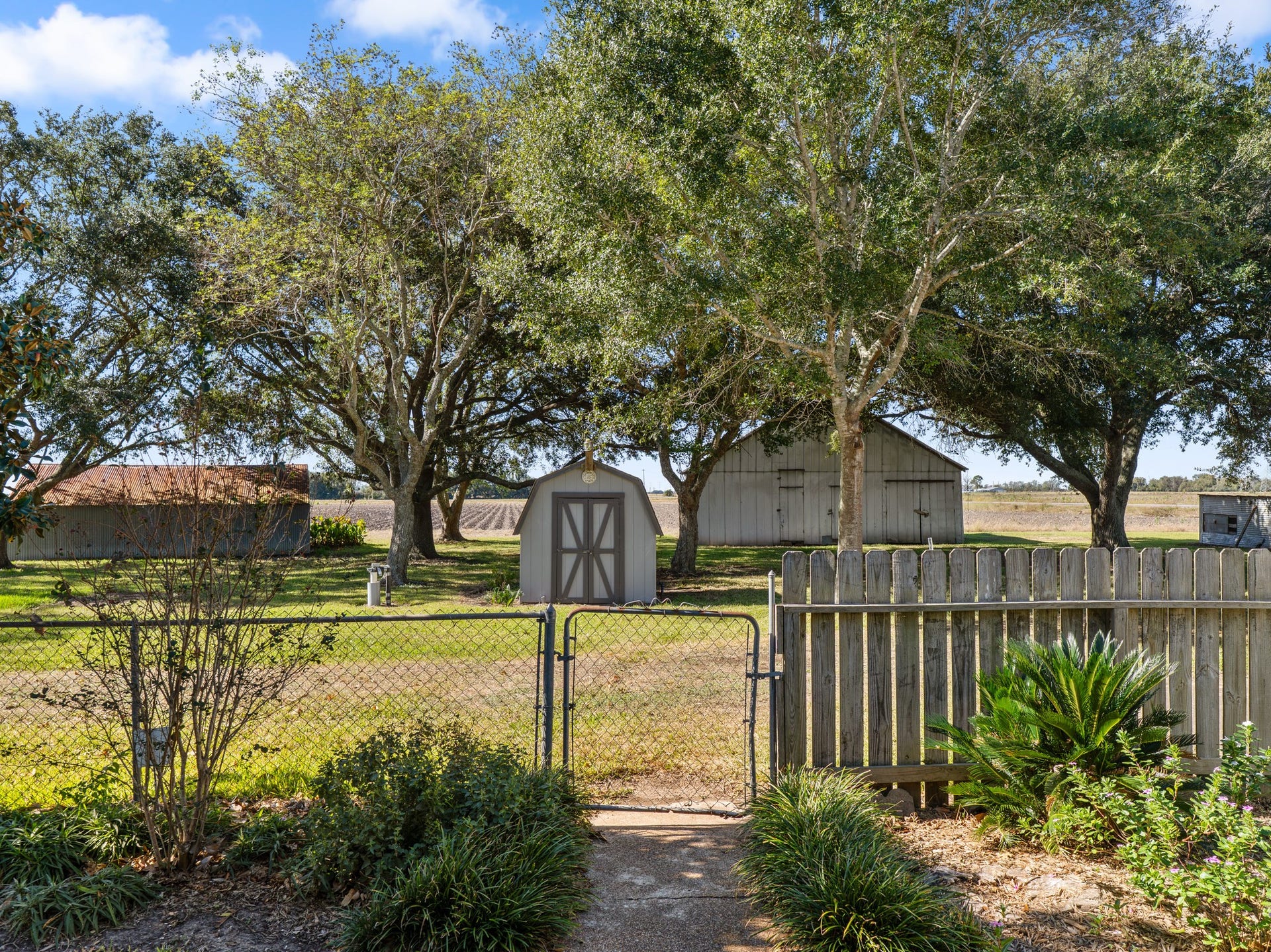 14309 Vrlla Road, Guy, TX 77444 14309 Vrlla Road, Guy, TX 77444