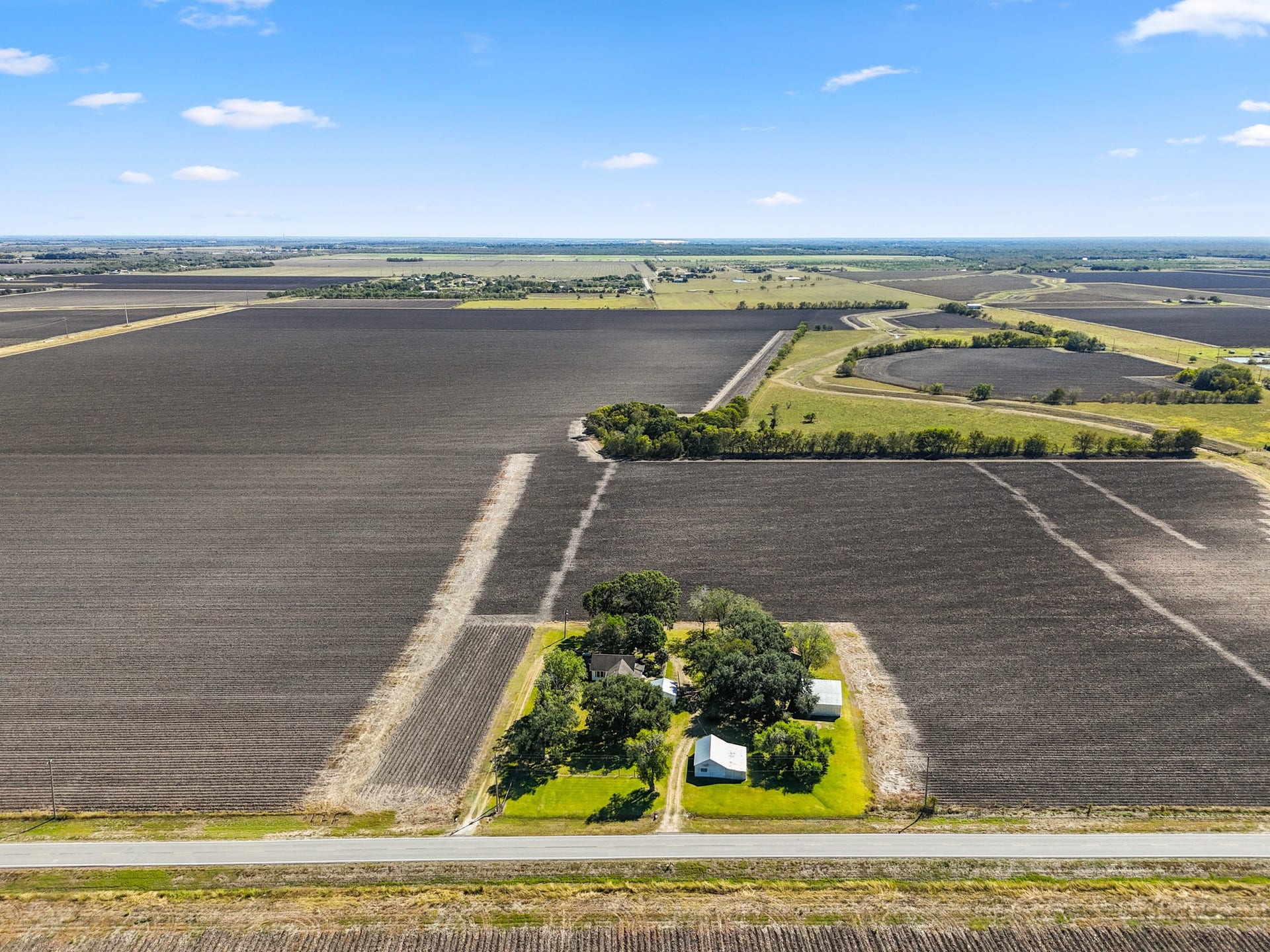14309 Vrlla Road, Guy, TX 77444 14309 Vrlla Road, Guy, TX 77444
