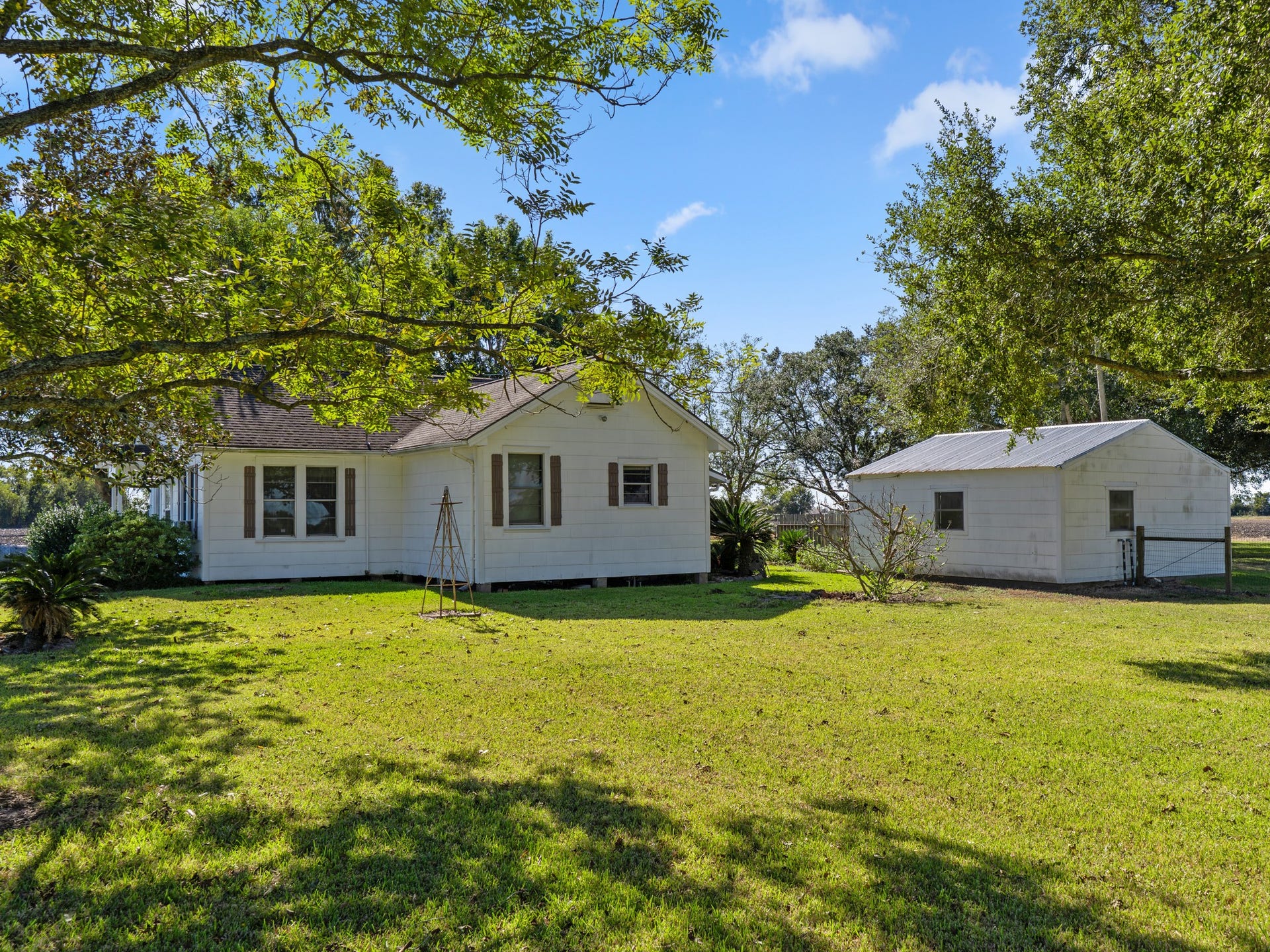 14309 Vrlla Road, Guy, TX 77444 14309 Vrlla Road, Guy, TX 77444