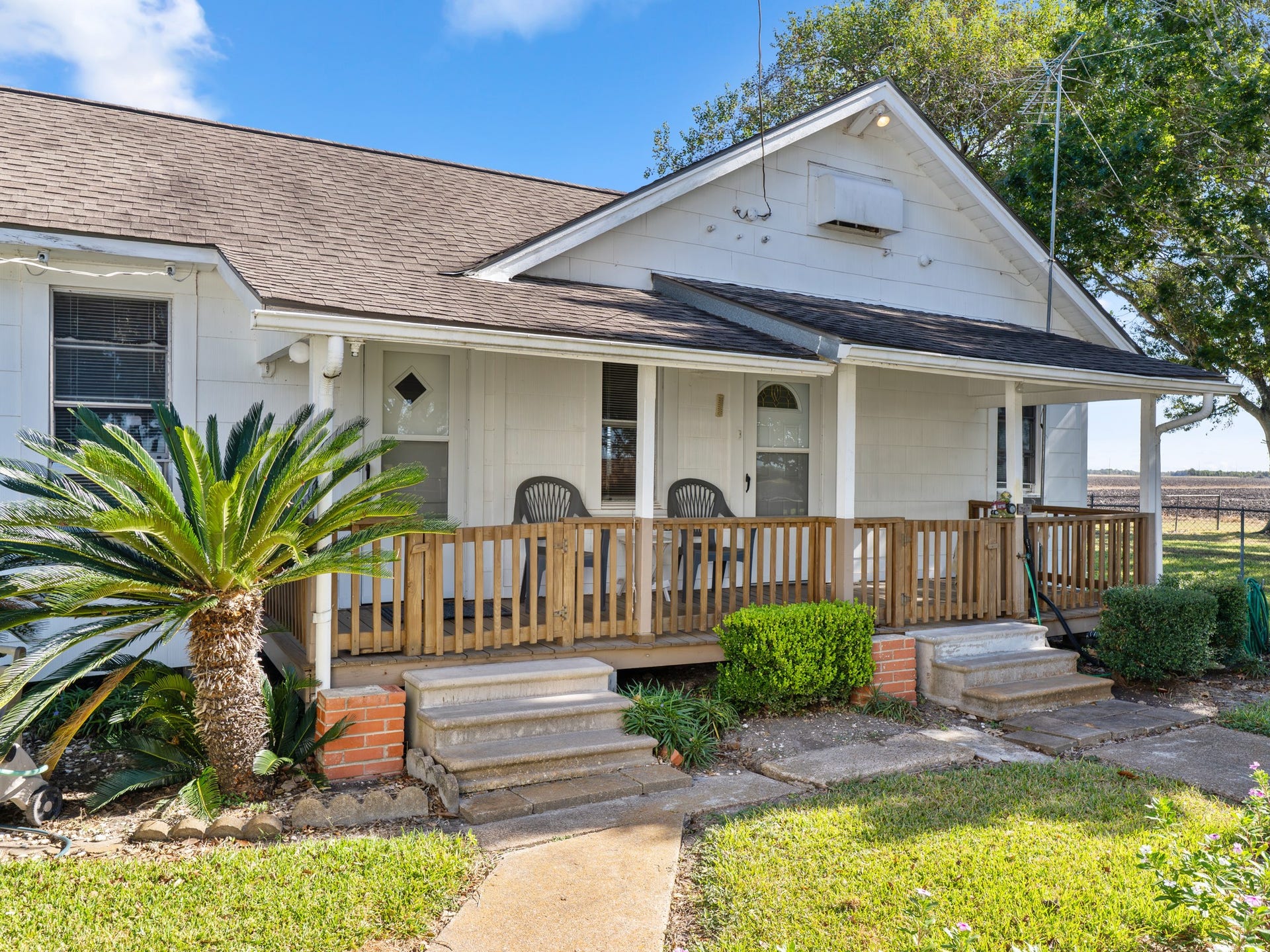 14309 Vrlla Road, Guy, TX 77444 14309 Vrlla Road, Guy, TX 77444