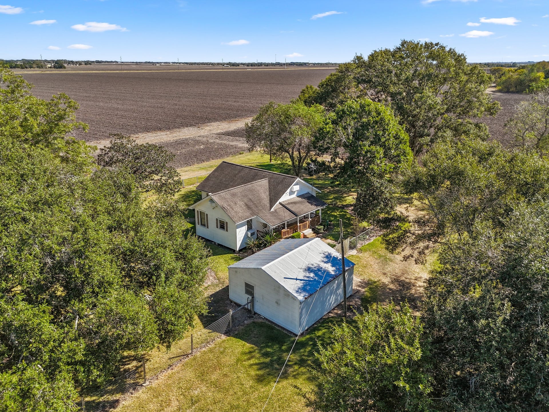14309 Vrlla Road, Guy, TX 77444 14309 Vrlla Road, Guy, TX 77444