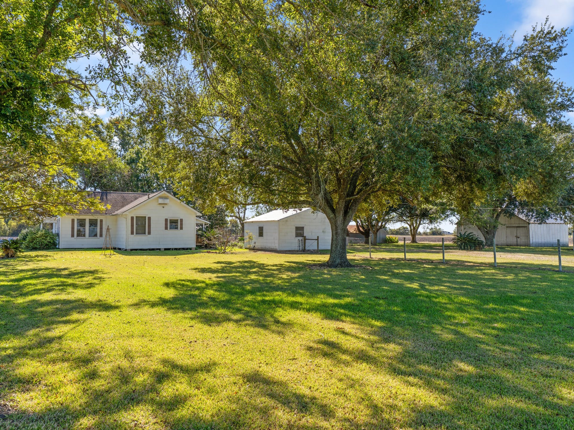 14309 Vrlla Road, Guy, TX 77444 14309 Vrlla Road, Guy, TX 77444