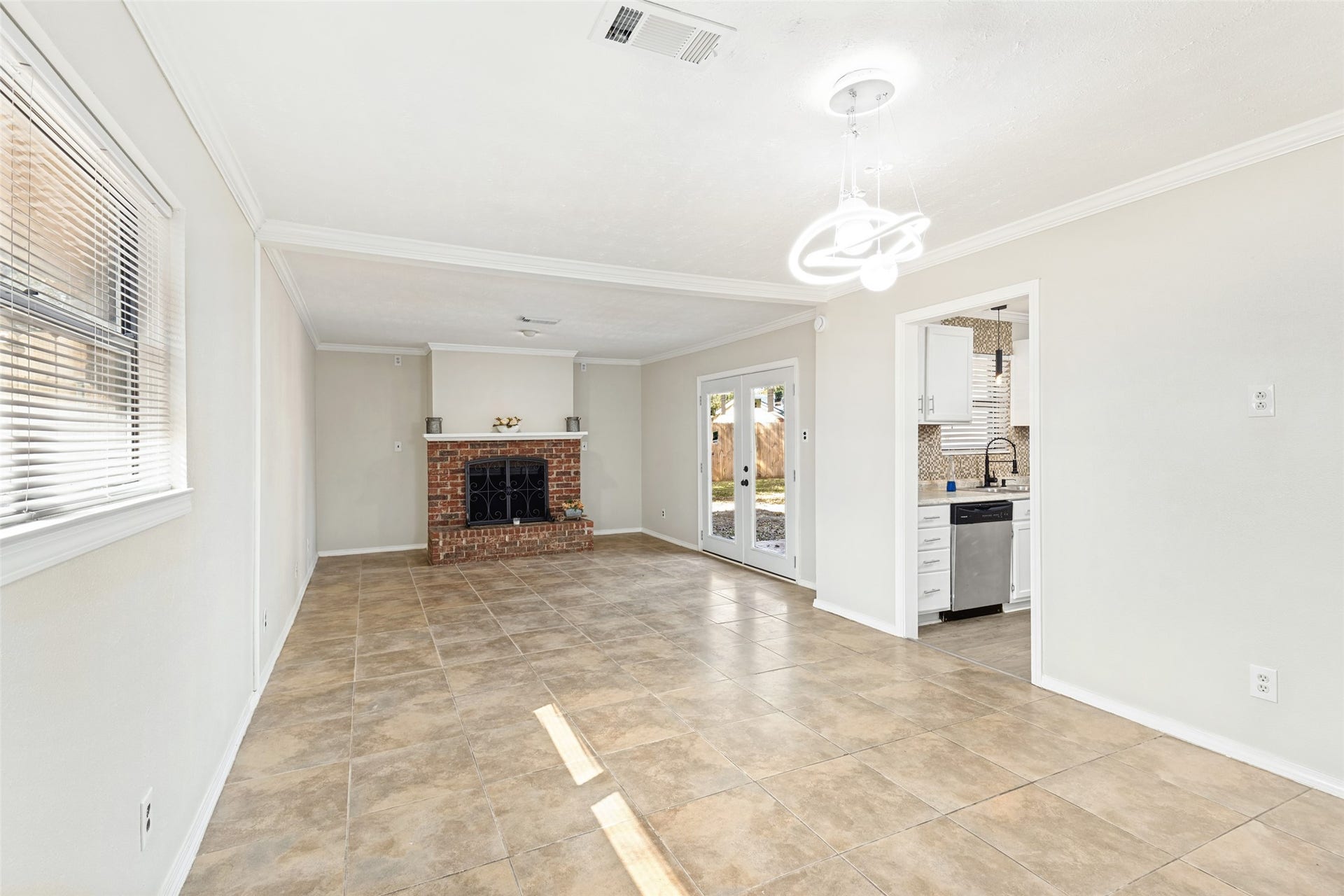 1802 Hartt Street, Baytown, TX 77520 1802 Hartt Street, Baytown, TX 77520