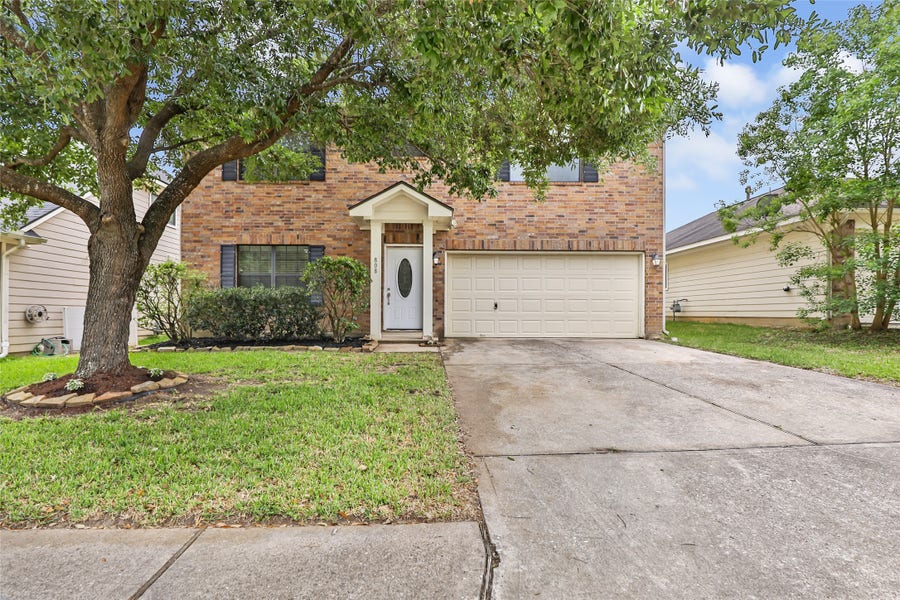 Property photo for 808 Belvedere Drive, Conroe, TX