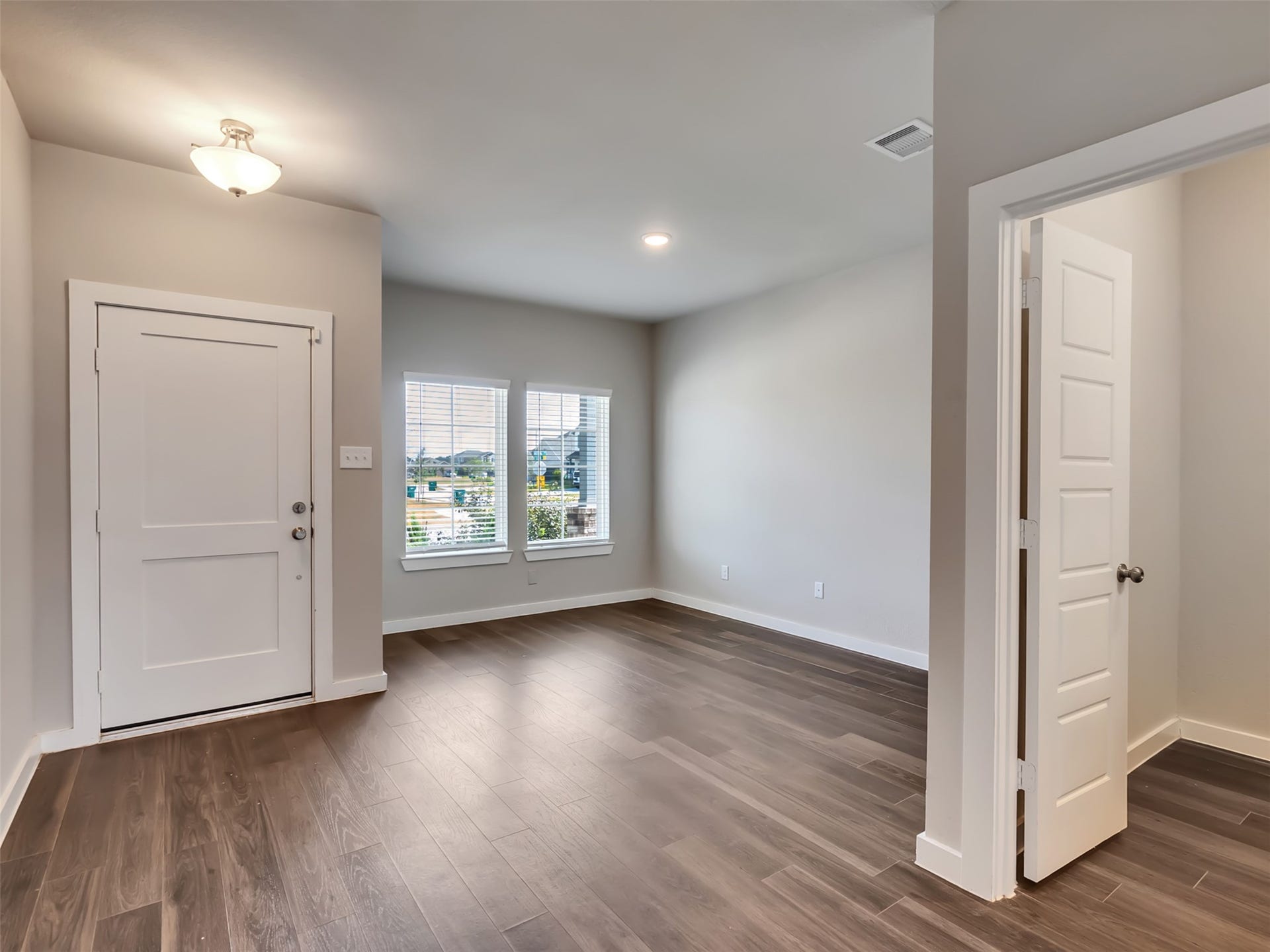 26212 Astral Way, La Marque, TX 77568 26212 Astral Way, La Marque, TX 77568