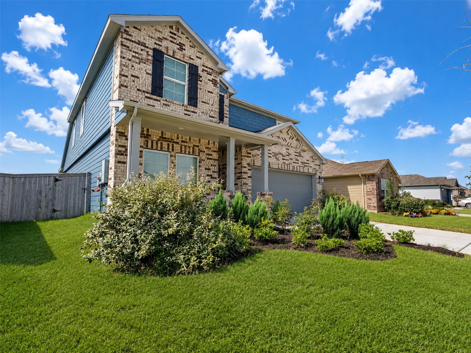 26212 Astral Way, La Marque, TX 77568 26212 Astral Way, La Marque, TX 77568