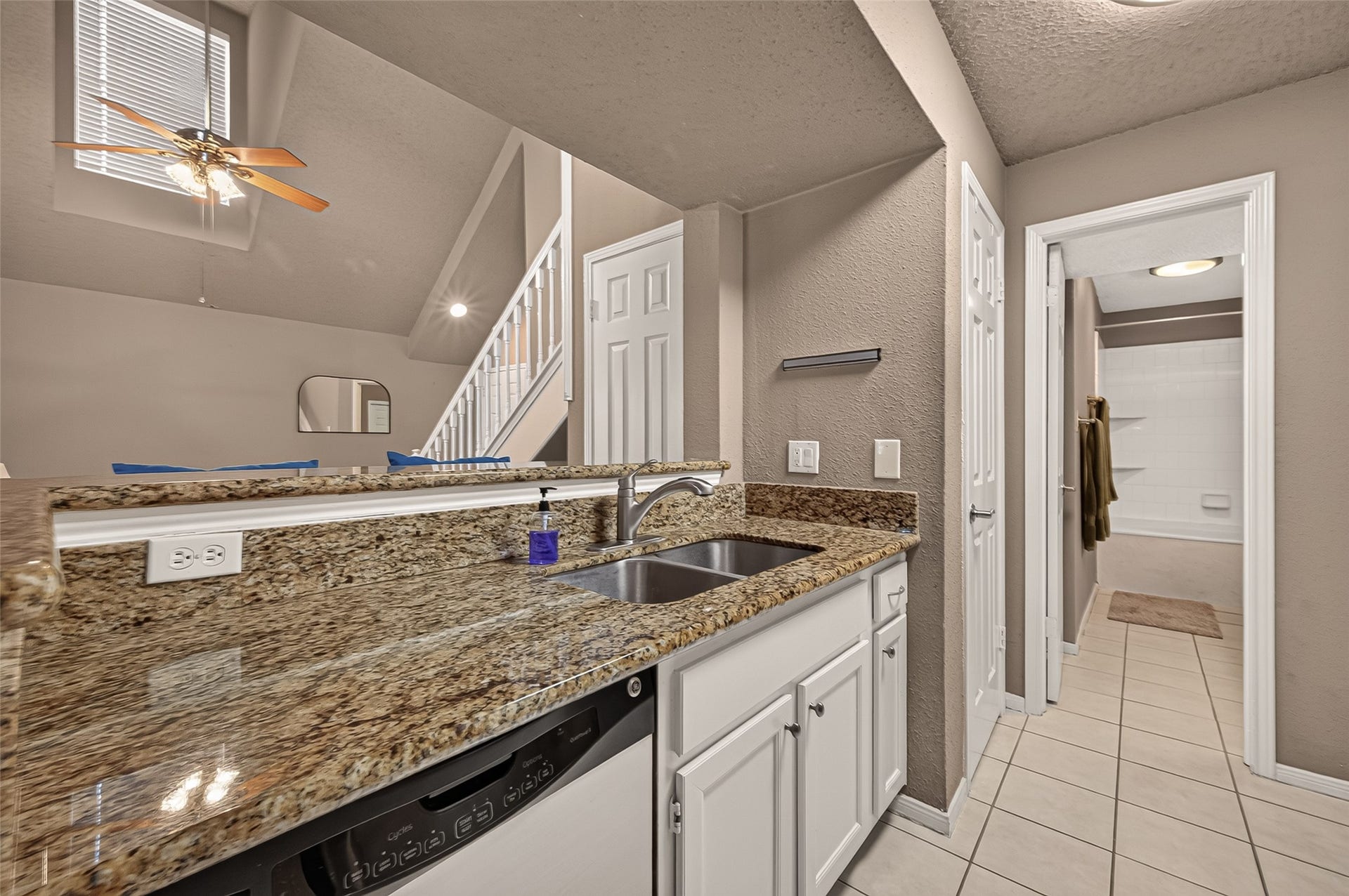 2300 Old Spanish Trail, #2093, Houston, TX 77054