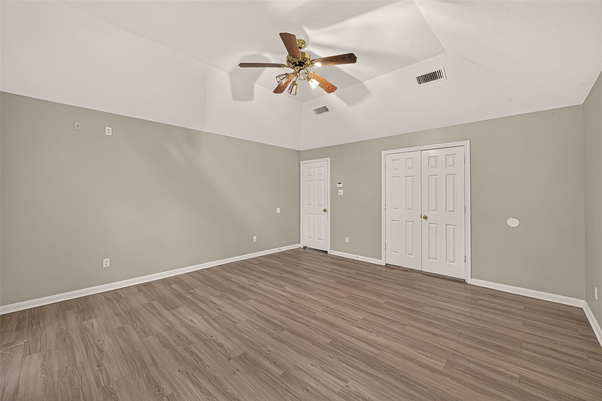 22818 Williamschase Drive, Katy, TX 77449 Another view of the spacious primary suite