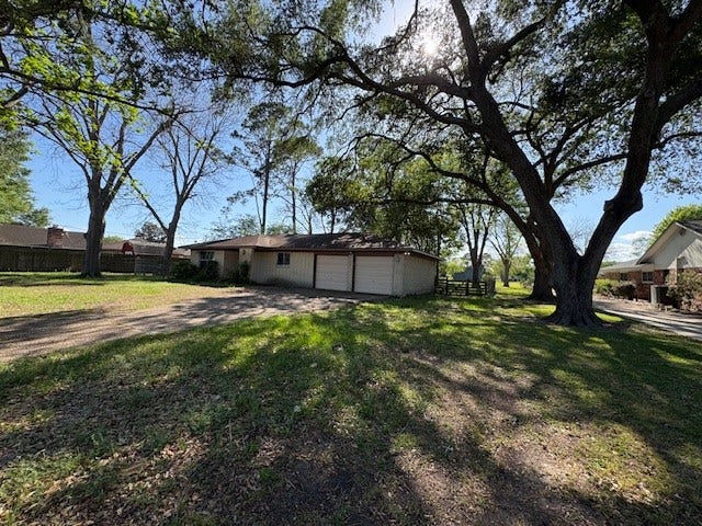 Property photo for 1822 Georgia Avenue, Deer Park, TX