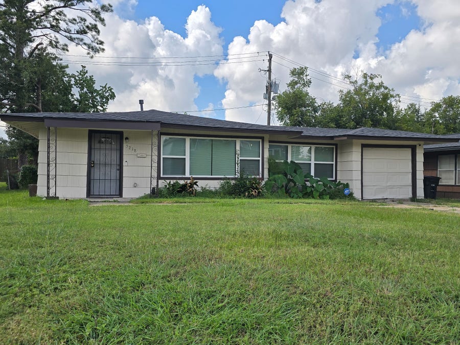 Property photo for 5218 Kelso Street, Houston, TX