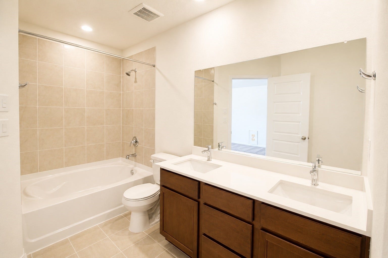 22554 Pinecone Forest Lane, Tomball, TX 77377 22554 Pinecone Forest Lane, Tomball, TX 77377
