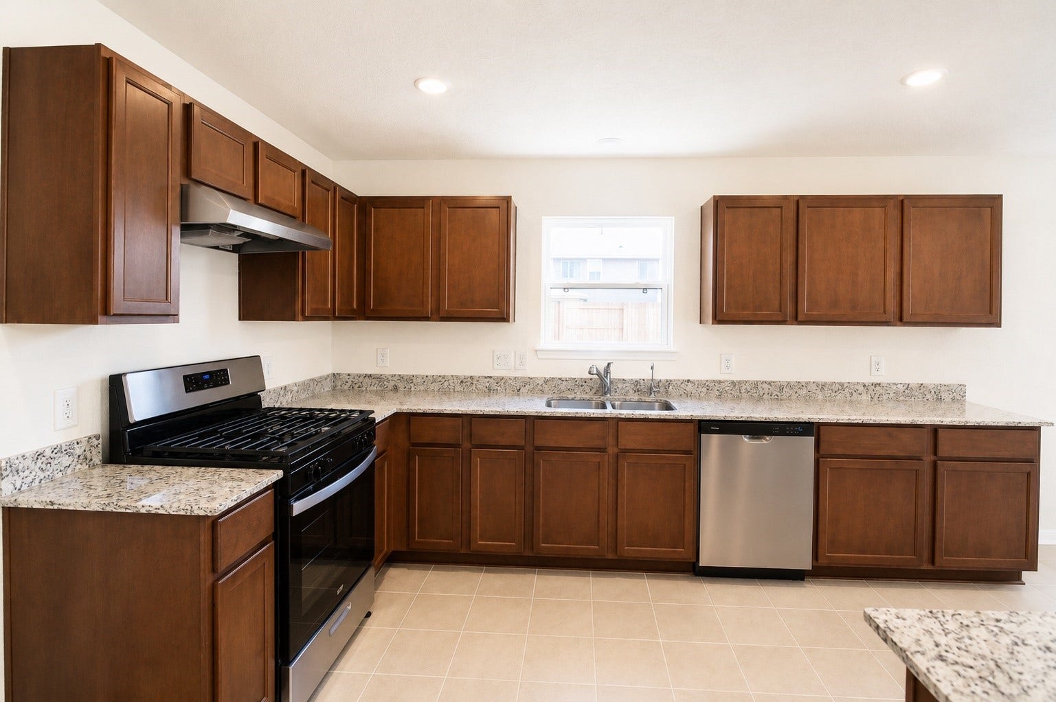 22554 Pinecone Forest Lane, Tomball, TX 77377 22554 Pinecone Forest Lane, Tomball, TX 77377