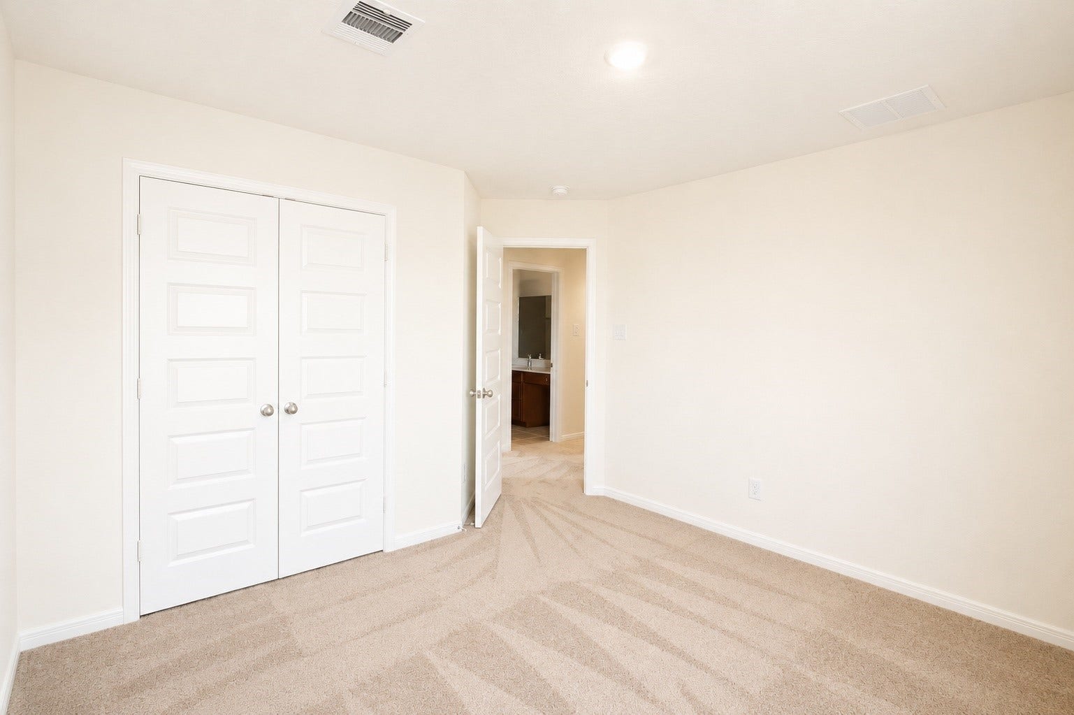 22554 Pinecone Forest Lane, Tomball, TX 77377 22554 Pinecone Forest Lane, Tomball, TX 77377