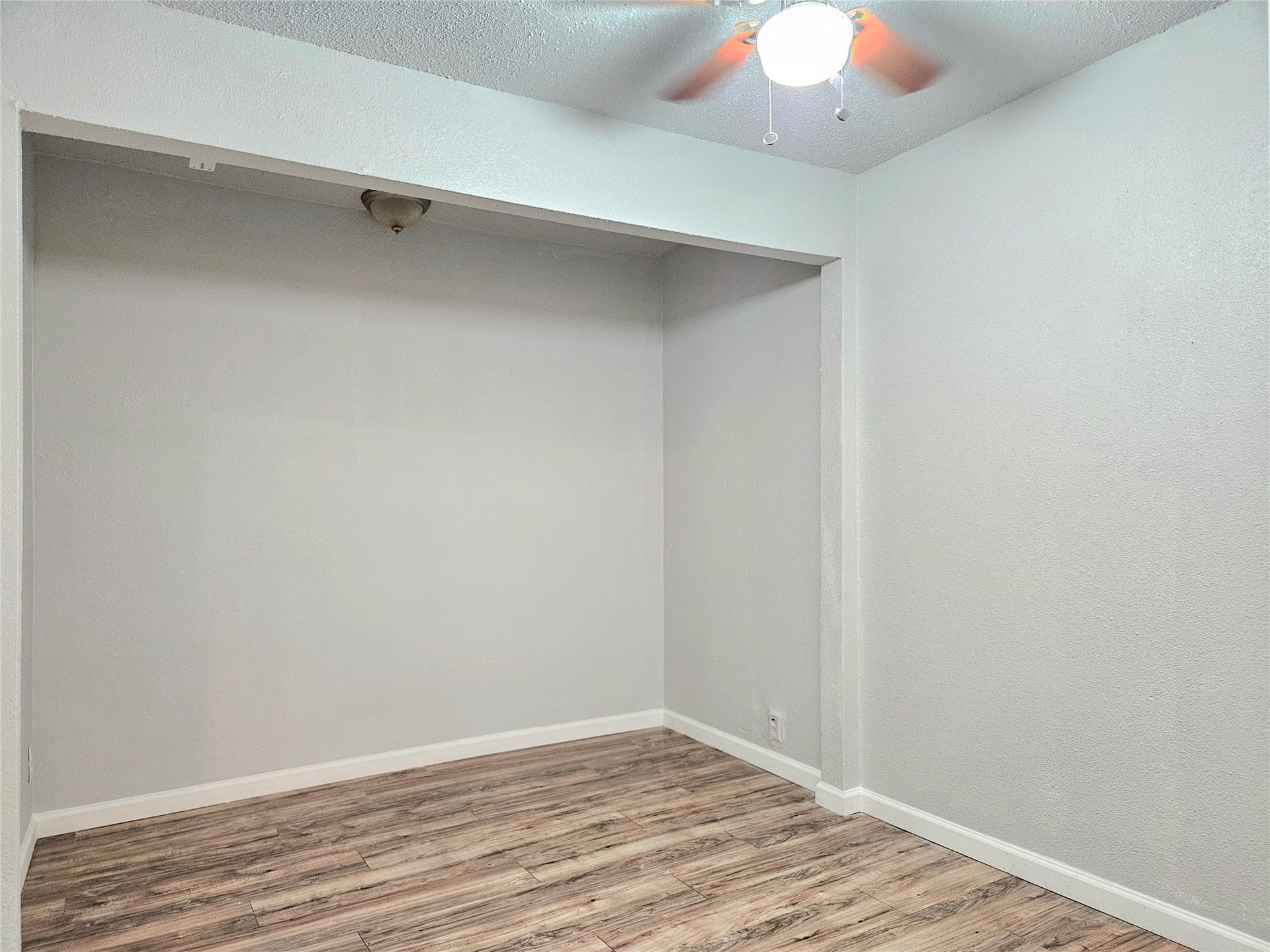 4419 W Bayshore Drive, #3, Bacliff, TX 77518 4419 W Bayshore Drive, #3, Bacliff, TX 77518