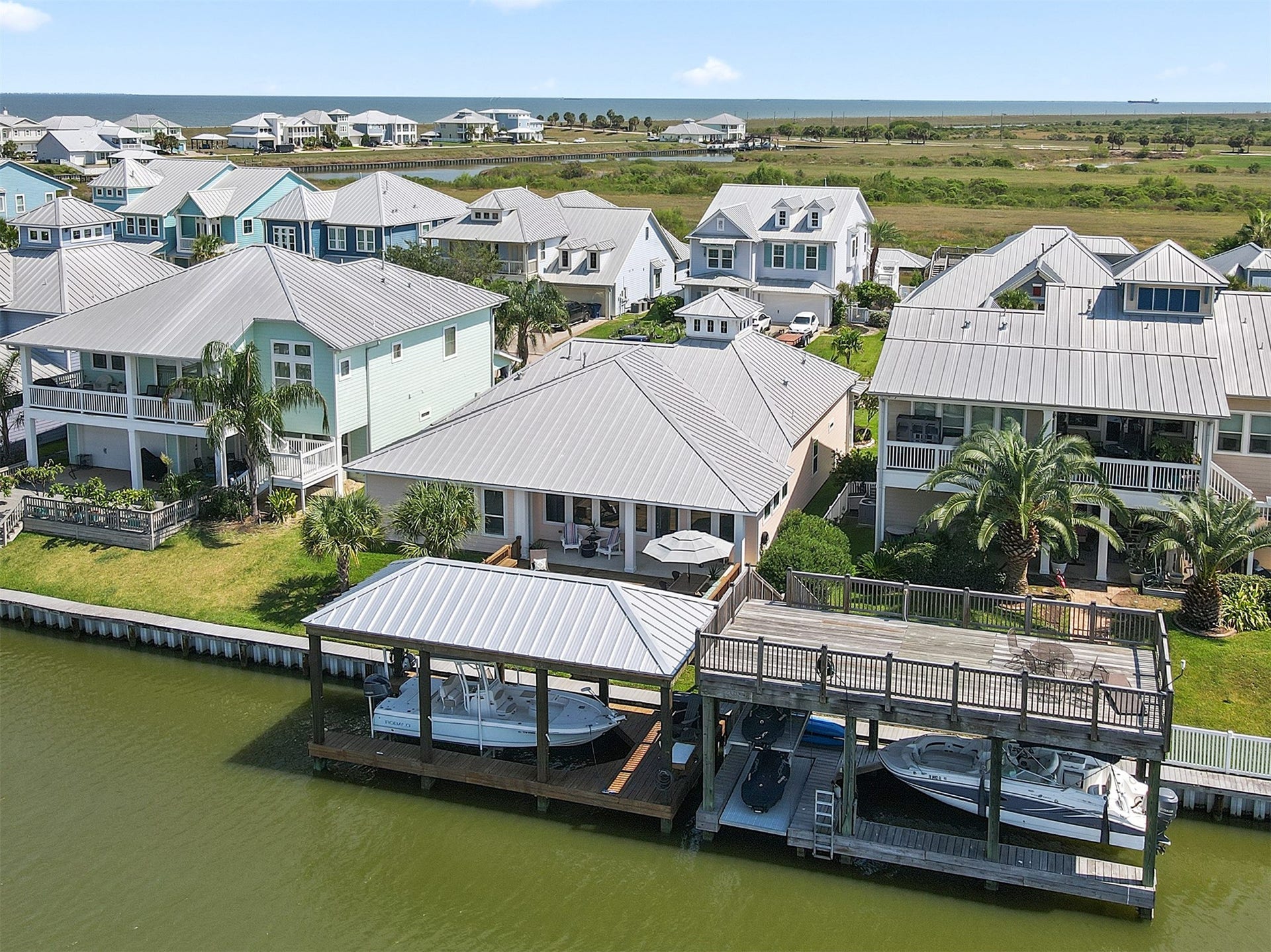 5418 Brigantine Cay Court, Texas City, TX 77590 Another aerial view.