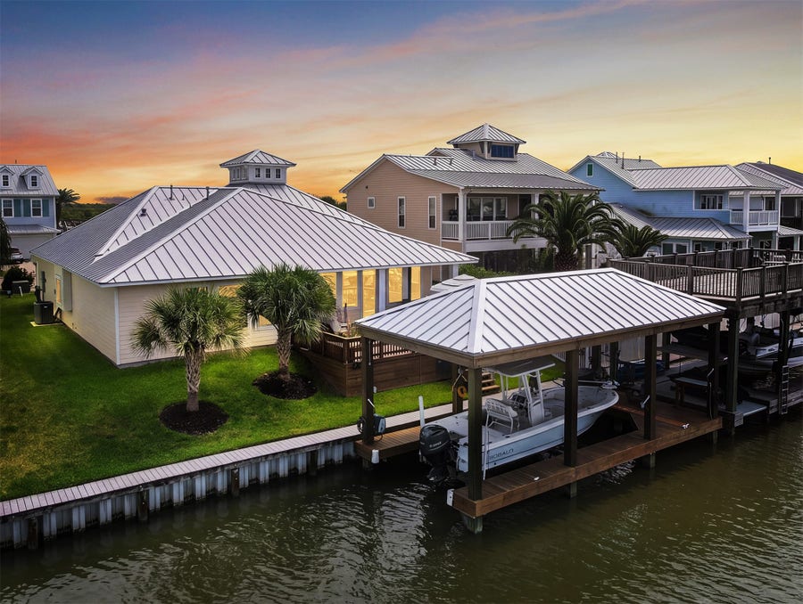 Property photo for 5418 Brigantine Cay Court, Texas City, TX