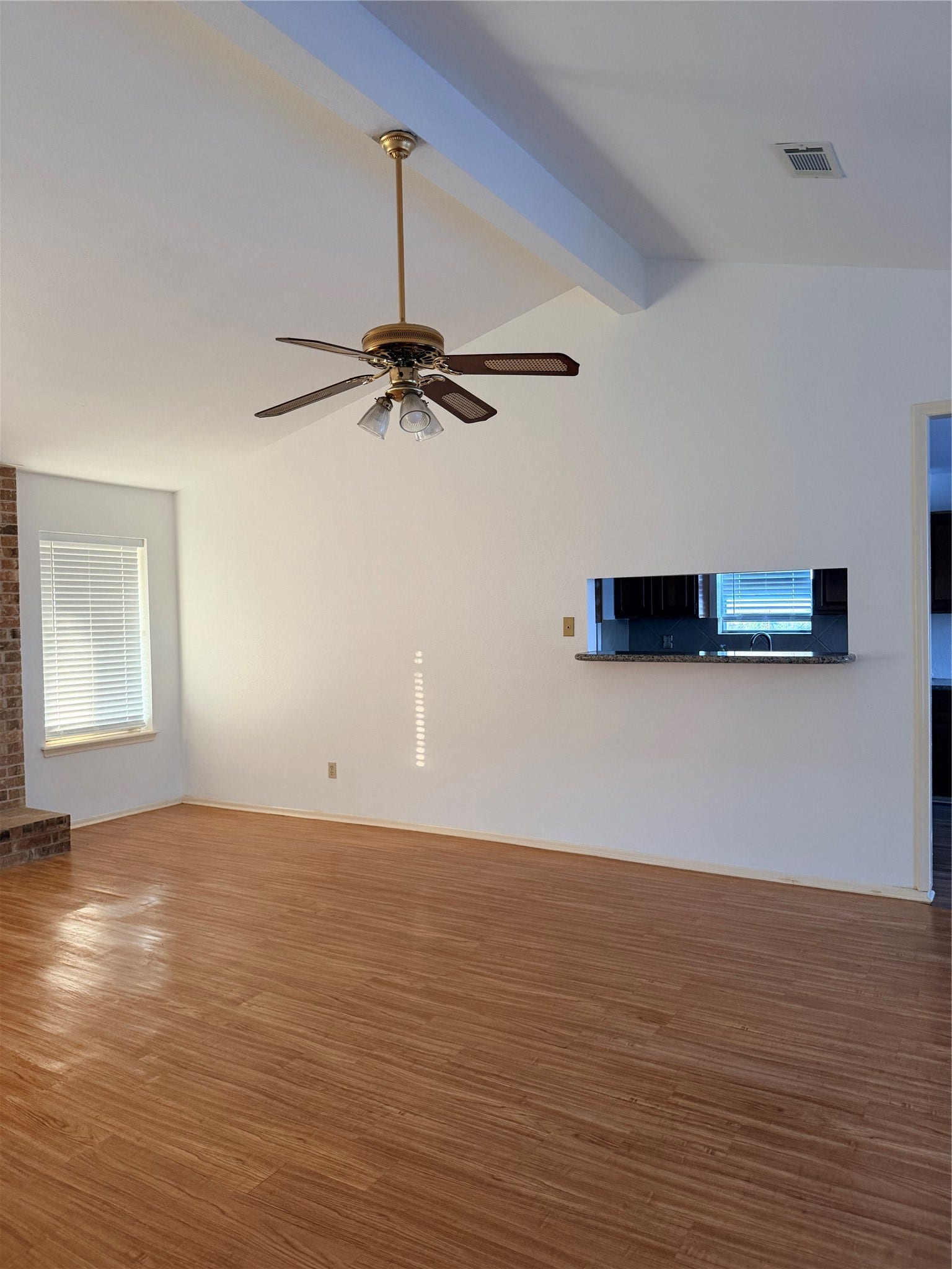 34753 FM1736, #1, Hempstead, TX 77445 Living room