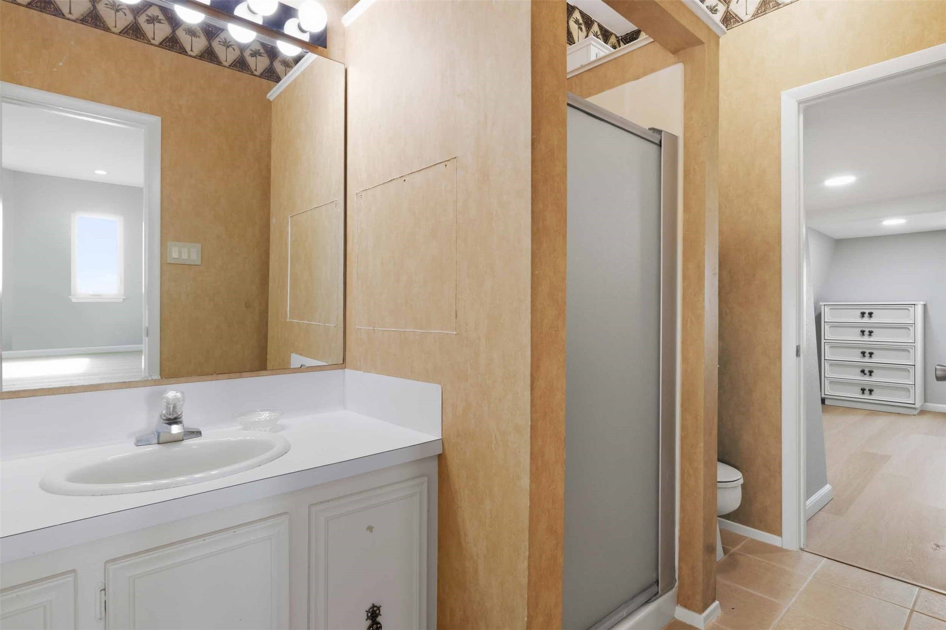 1318 Blue Heron Street, Bayou Vista, TX 77563 Bathroom with shower.
