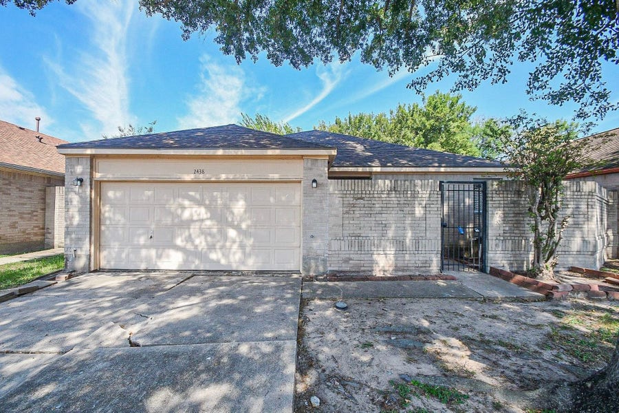 Property photo for 2438 Brandy Mill Road, Houston, TX