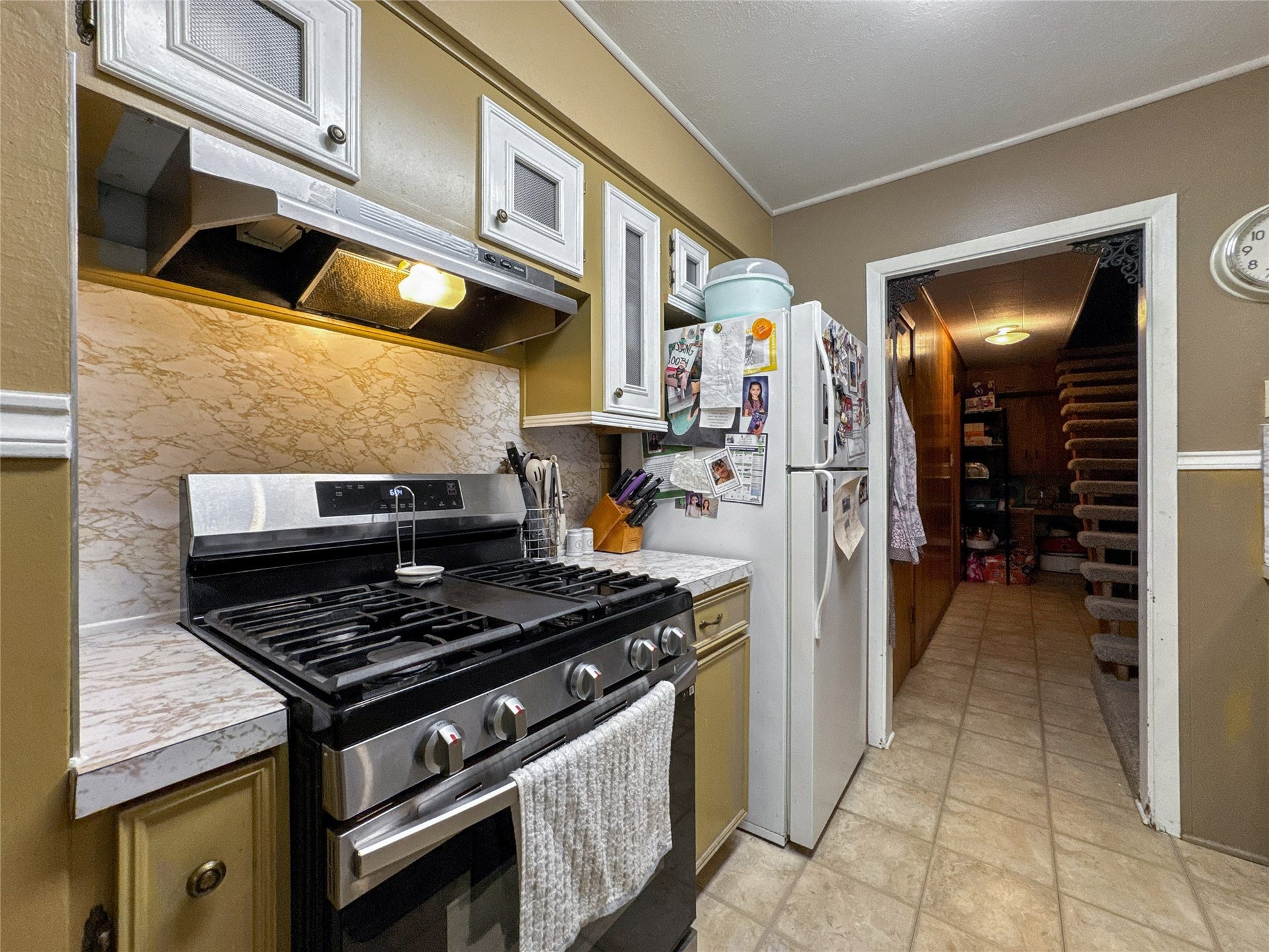 201 W 5th Street, Deer Park, TX 77536 Kitchen