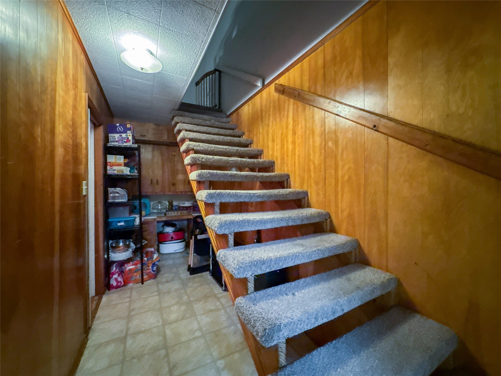 201 W 5th Street, Deer Park, TX 77536 extra storage under the stairs