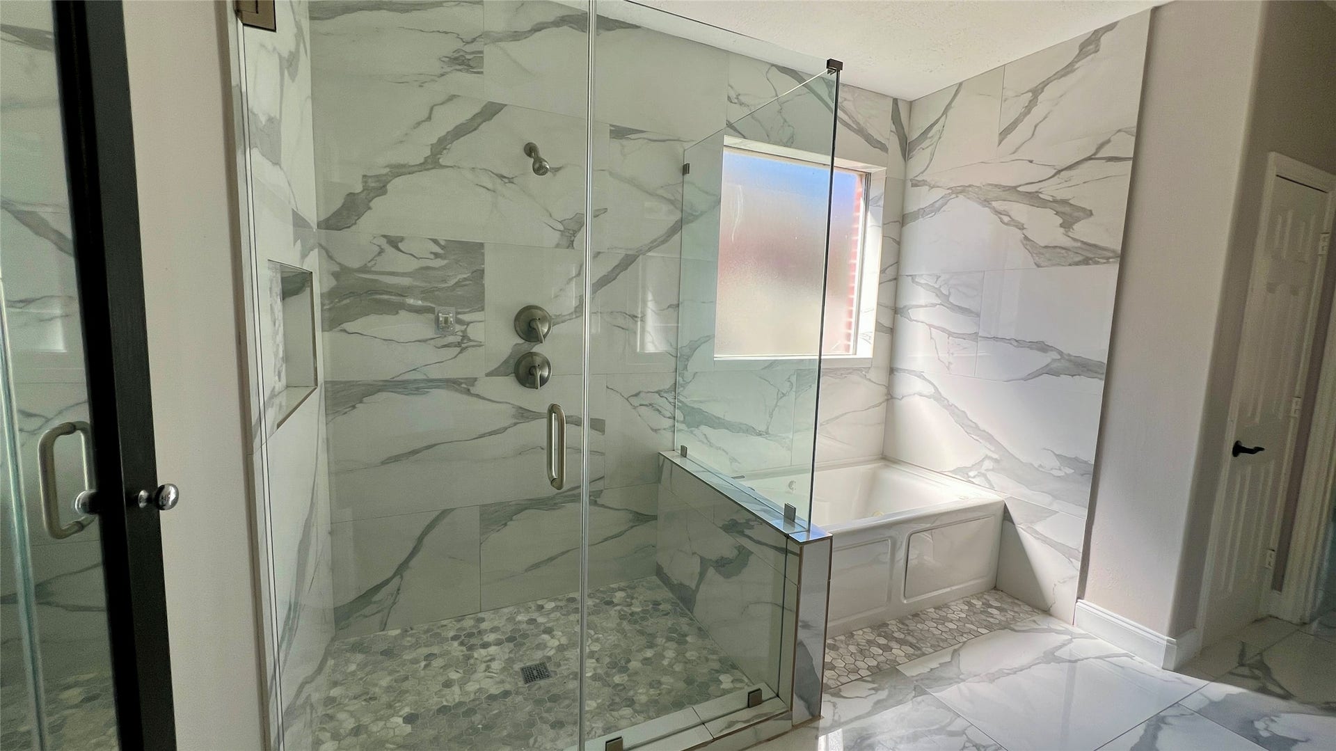 14802 Belterraza Drive, Houston, TX 77083
