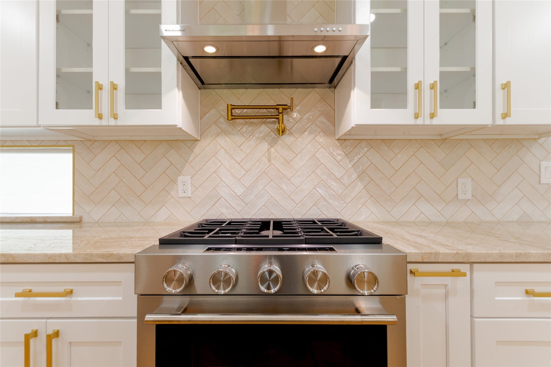 1903 Sedgie Drive, Houston, TX 77080 1903 Sedgie Drive, Houston, TX 77080