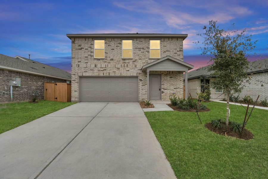 Property photo for 1507 Windrose Bend, Angleton, TX