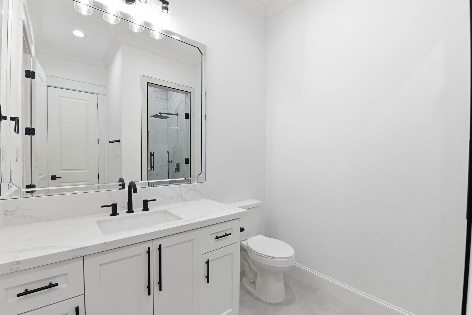 6112 Cypresswood Drive, Spring, TX 77379 Private Bath to bedroom