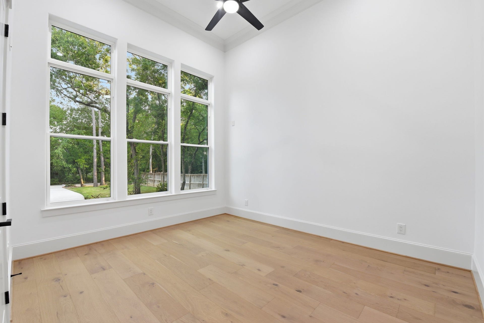 6112 Cypresswood Drive, Spring, TX 77379 1st Floor secondary bedroom