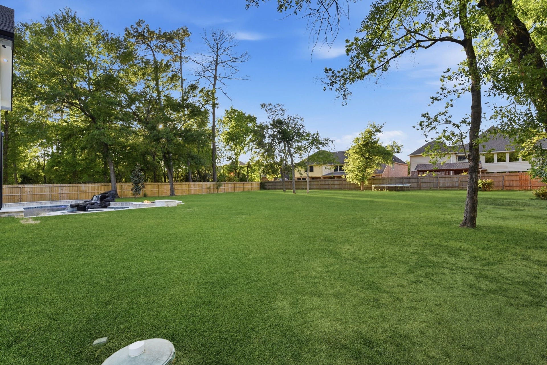 6112 Cypresswood Drive, Spring, TX 77379 6112 Cypresswood Drive, Spring, TX 77379