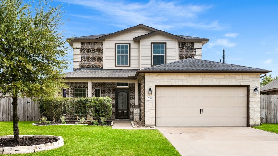 Property photo for 328 Country Crossing Circle, Magnolia, TX